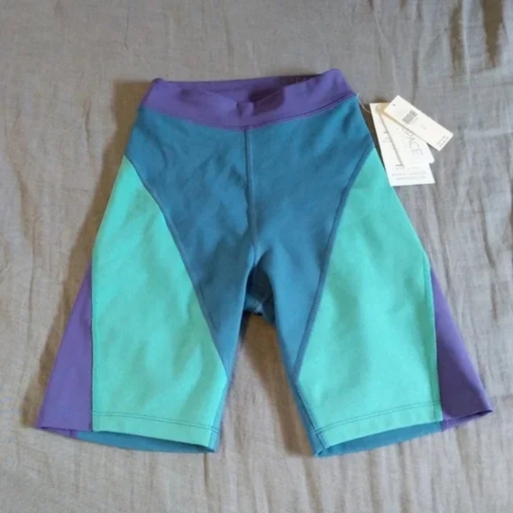 L*Space Sunburst Sports Bra Bike Shorts Set - Picture 5 of 10